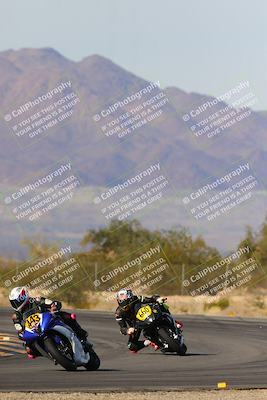 media/Dec-17-2023-CVMA (Sun) [[bf0c04832d]]/Race 4 Amateur Supersport Middleweight/